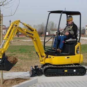 PC18 - 1.8t Komatsu Digger